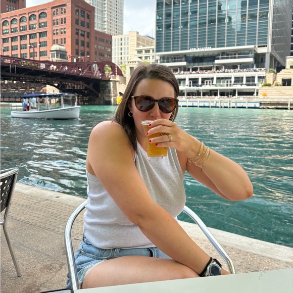 Meet your Posher, Hattie - Picture 2 of 5